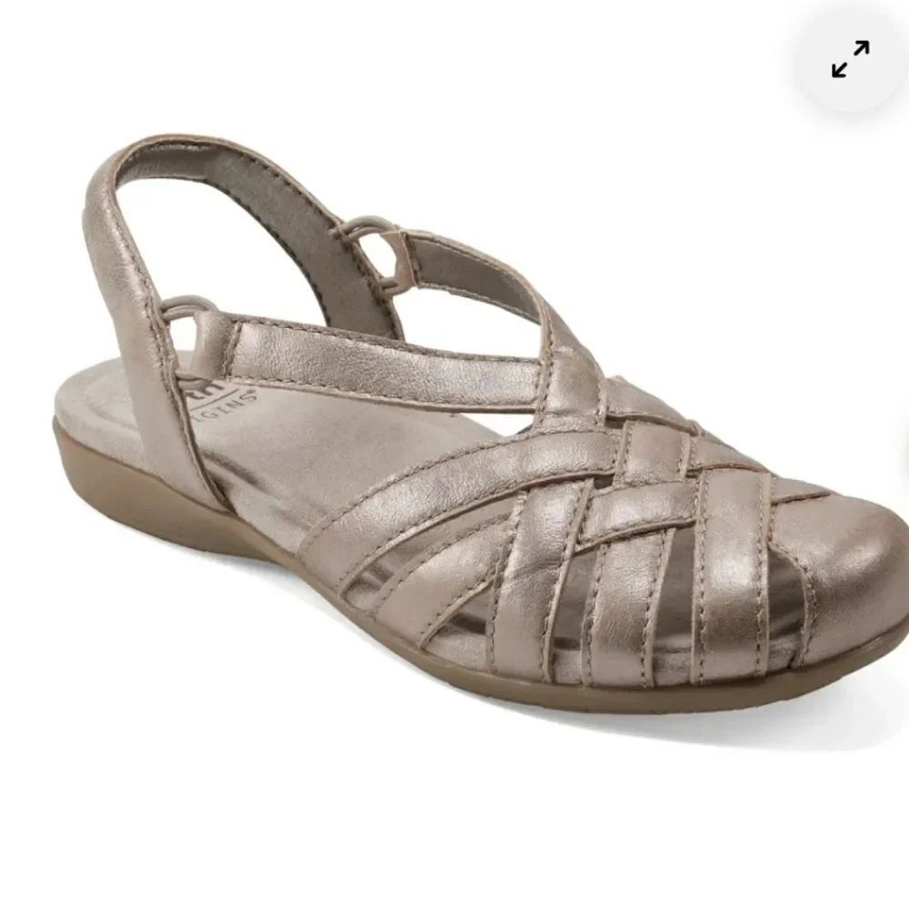 EARTH ORIGINS BERRI WOVEN CASUAL ROUND TOE SLIP-ON SANDALS